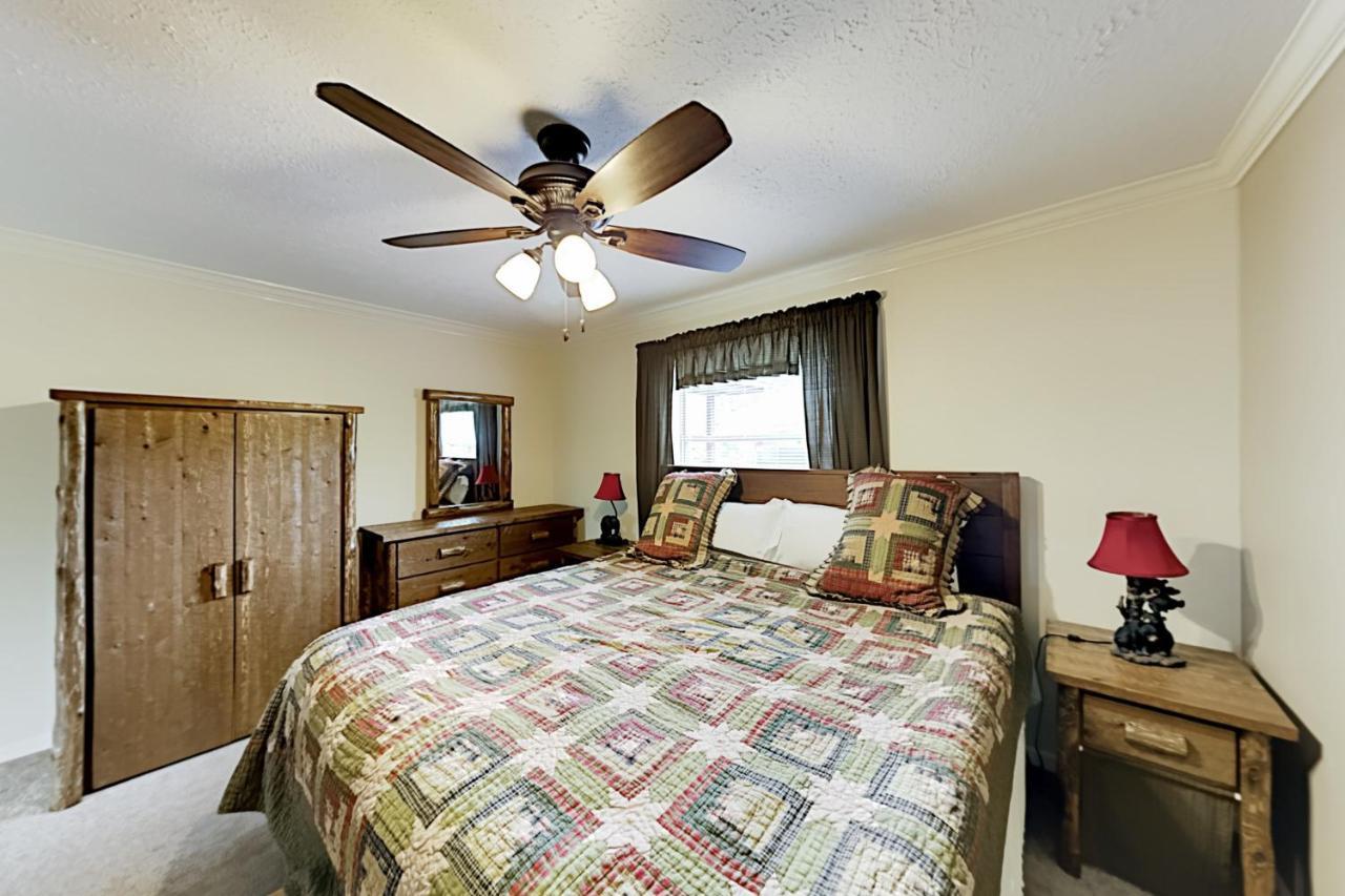Majestic Leconte Villa Gatlinburg Exterior photo