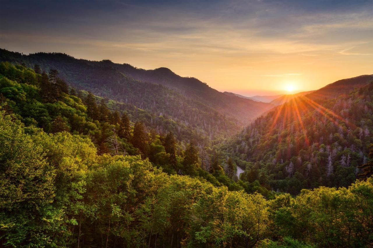 Majestic Leconte Villa Gatlinburg Exterior photo